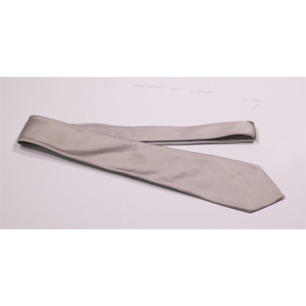 Louis Vuitton Solid Silver Gray Silk Necktie Tie … - image 2